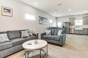 8 Mi to South Padre Island: Coastal Retreat!