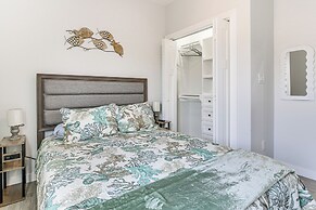 8 Mi to South Padre Island: Coastal Retreat!