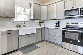 8 Mi to South Padre Island: Coastal Retreat!