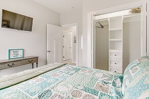 8 Mi to South Padre Island: Coastal Retreat!