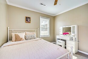 17 Mi to Dtwn: Family Home in North Charleston