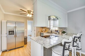 17 Mi to Dtwn: Family Home in North Charleston