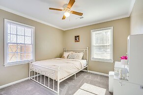 17 Mi to Dtwn: Family Home in North Charleston