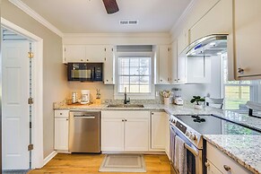 17 Mi to Dtwn: Family Home in North Charleston