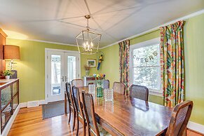 Dine Al Fresco: Reedville Home w/ Dock