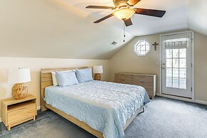 1 Mi to Jenkinson's Boardwalk: Family Gem w/ Grill