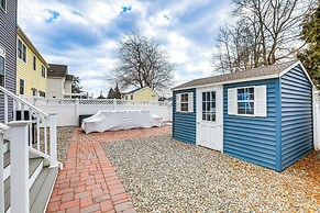 1 Mi to Jenkinson's Boardwalk: Family Gem w/ Grill