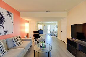 Walk to Atlantic Beach: Townhome w/ Patio!