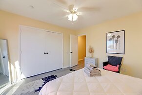 Walk to Atlantic Beach: Townhome w/ Patio!