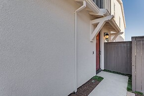 7 Mi to Folsom Lake: Sacramento Area Apartment