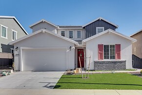 7 Mi to Folsom Lake: Sacramento Area Apartment