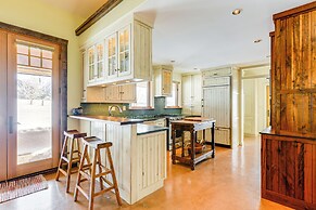 On 20 Scenic Acres: Mtn Retreat in Star Valley