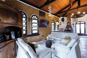 300m da praia com AC - Brazilian Corner