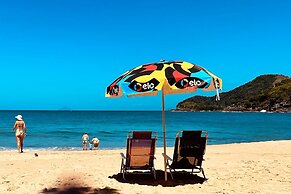 300m da praia com AC - Brazilian Corner