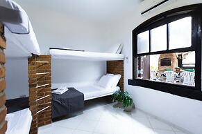 300m da praia com AC - Brazilian Corner