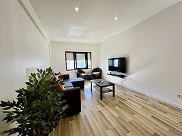 Albufeira Central 7 by Homing