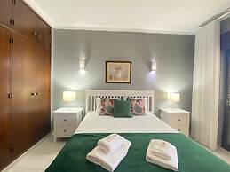 Albufeira Central 8 by Homing