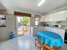 Algarve Manta Rota Terrace by Homing