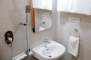 Adhyaya  Heritage Reverbed