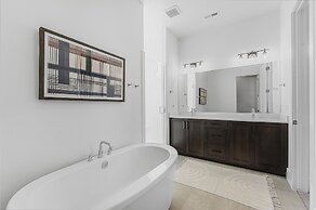 Villa #46 At Bloomington Country Club 3 Bedroom Condo