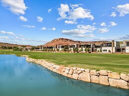 Villa #46 At Bloomington Country Club 3 Bedroom Condo