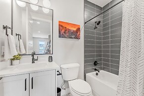 Slickrock Shore 8 Bedroom Townhouse