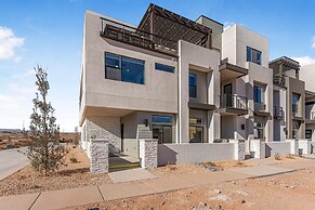 Slickrock Shore 8 Bedroom Townhouse