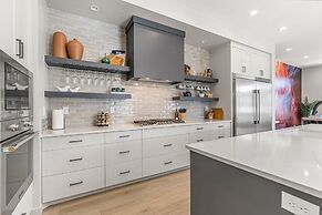 Slickrock Shore 8 Bedroom Townhouse