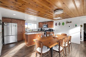 Charming Retreat In The Heart Of Reno 3 Bedroom Home