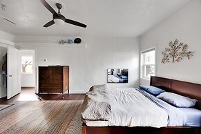 Charming Retreat In The Heart Of Reno 3 Bedroom Home