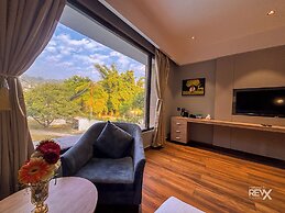 The Maple Woods Resort