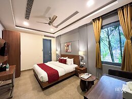 The Maple Woods Resort