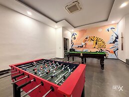 The Maple Woods Resort