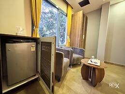 The Maple Woods Resort