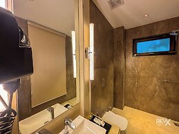 The Maple Woods Resort