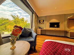 The Maple Woods Resort