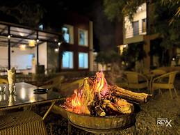 The Maple Woods Resort