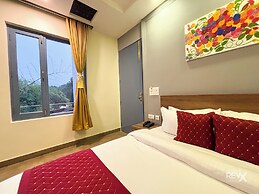 The Maple Woods Resort