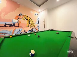 The Maple Woods Resort