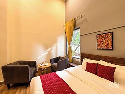 The Maple Woods Resort