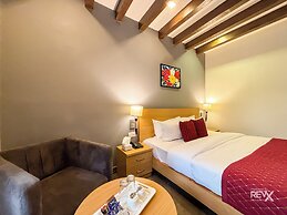 The Maple Woods Resort