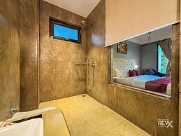 The Maple Woods Resort