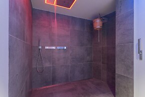 Valarin Luxury Apartments & Wellness