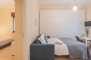 Simar Apartments nearby Como S.G. Train Station