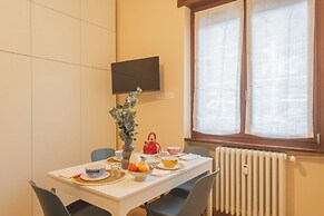 Simar Apartments nearby Como S.G. Train Station