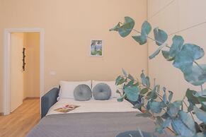 Simar Apartments nearby Como S.G. Train Station