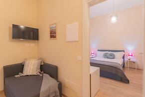 Simar Apartments nearby Como S.G. Train Station