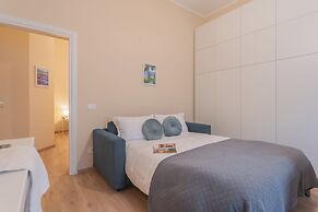 Simar Apartments nearby Como S.G. Train Station