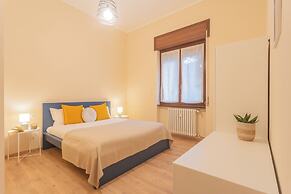 Simar Apartments nearby Como S.G. Train Station