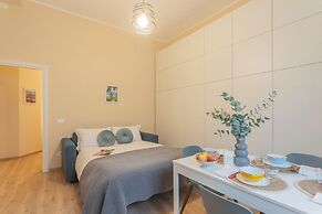 Simar Apartments nearby Como S.G. Train Station